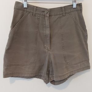 WOOLWICH | Women's Shorts Green Size 12